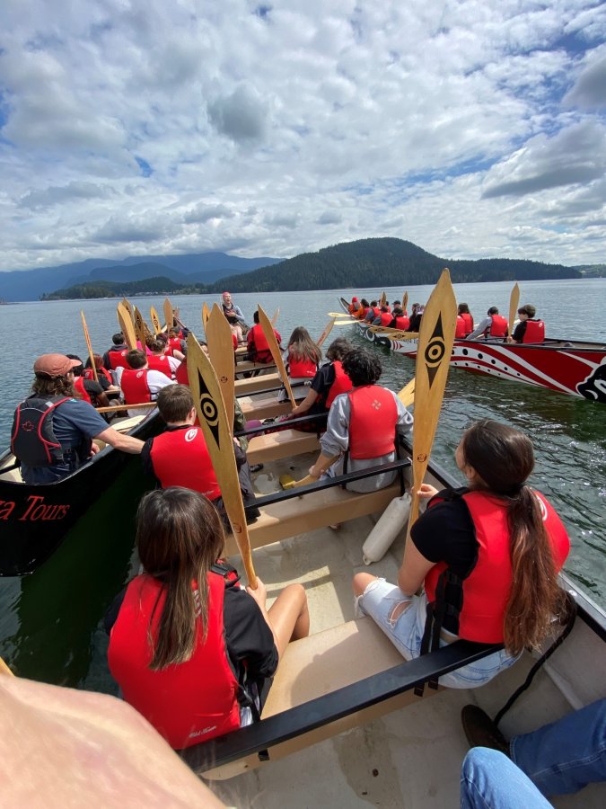 kids_paddling_skookum_windspeaker