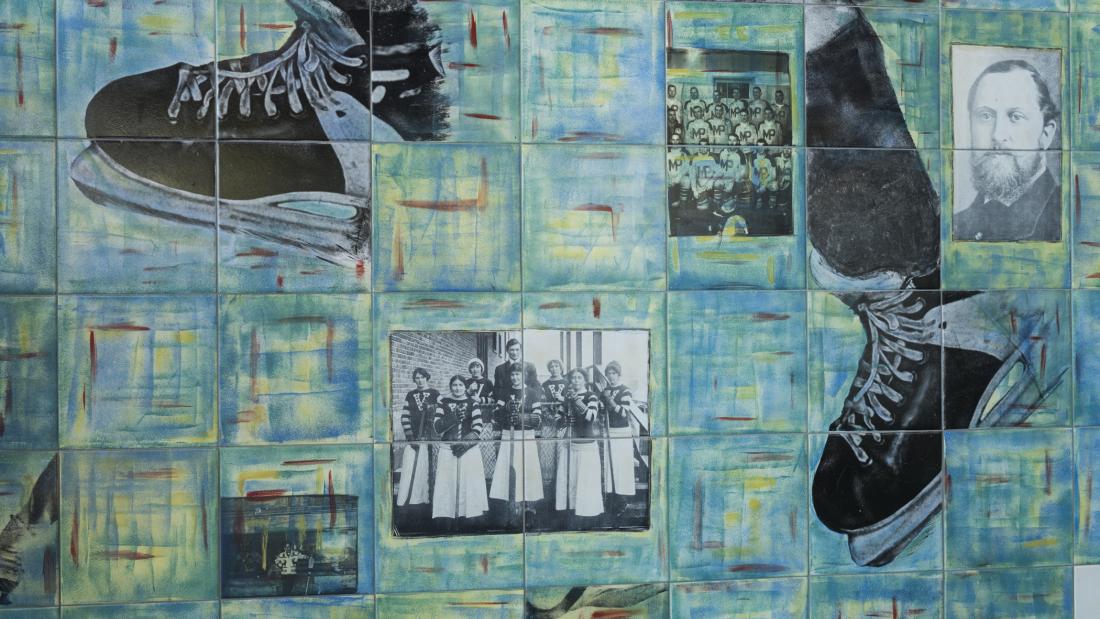 Mural Detail women playing hockey