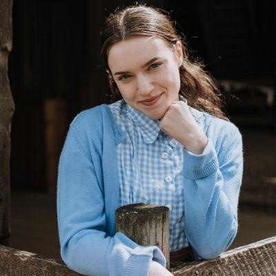 The actress Holly Newberry