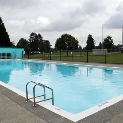Holly Outdoor Pool
