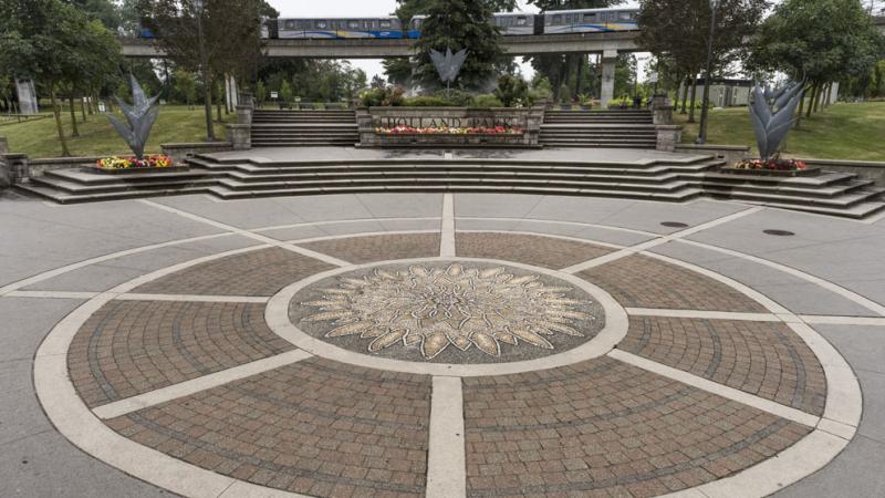 Glen Andersen - Pebble Mosaics